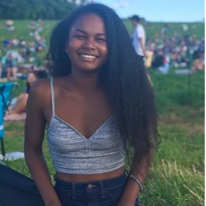 Meet your Posher, Jacqueline